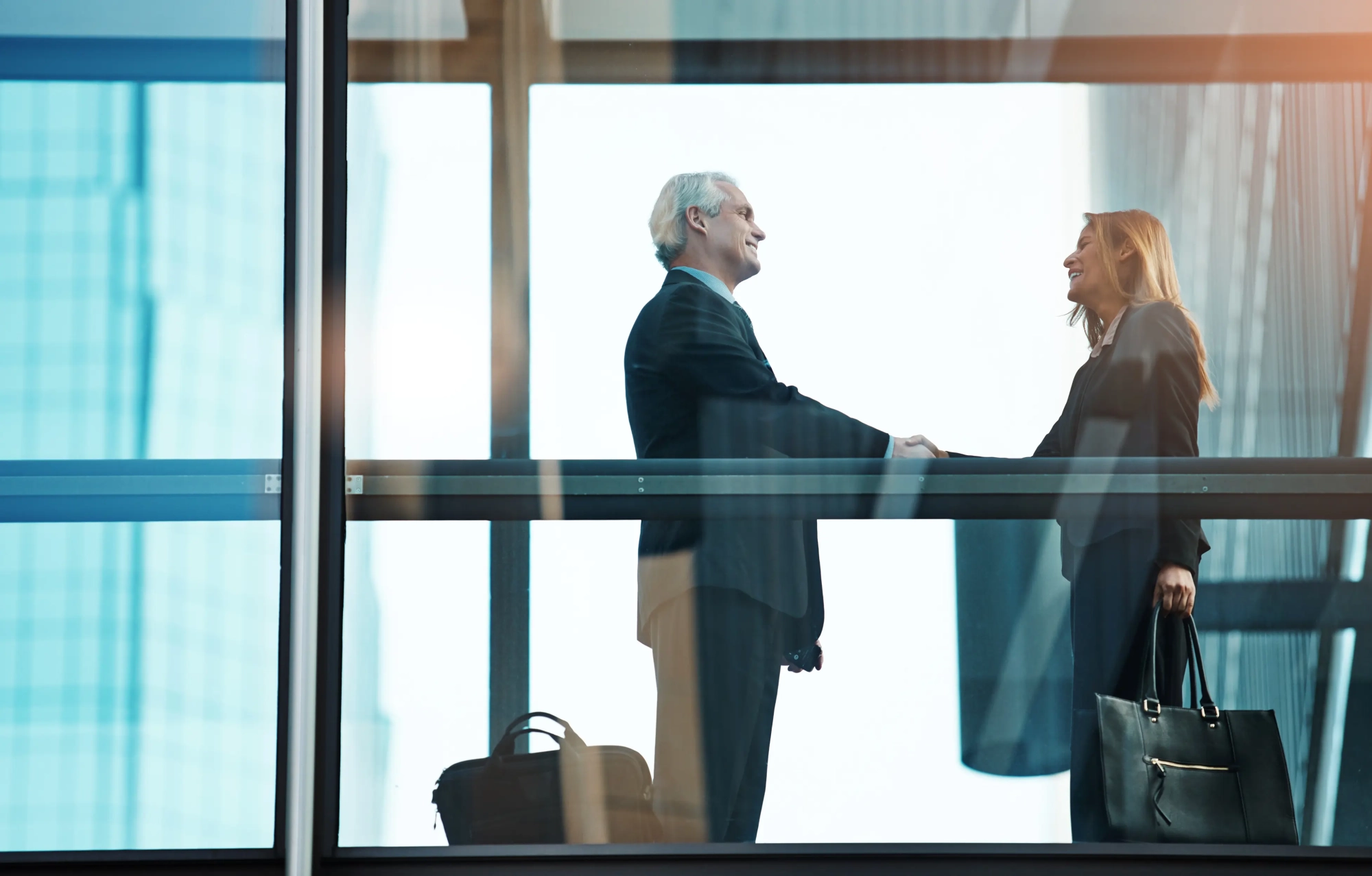 meeting-business executive relocation to LATAM